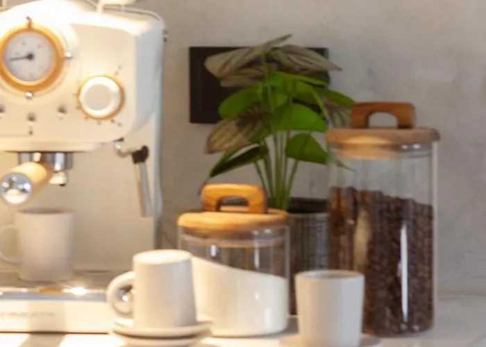 Boutique Stay, Private Wing By The Sea Apartament